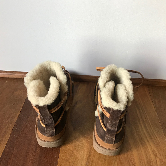 Ugg Lace-Up Booties - Picture 3 of 4